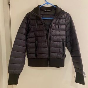 Zara lightweight puffer jacket